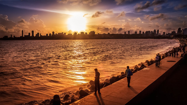Marine Drive, Mumbai