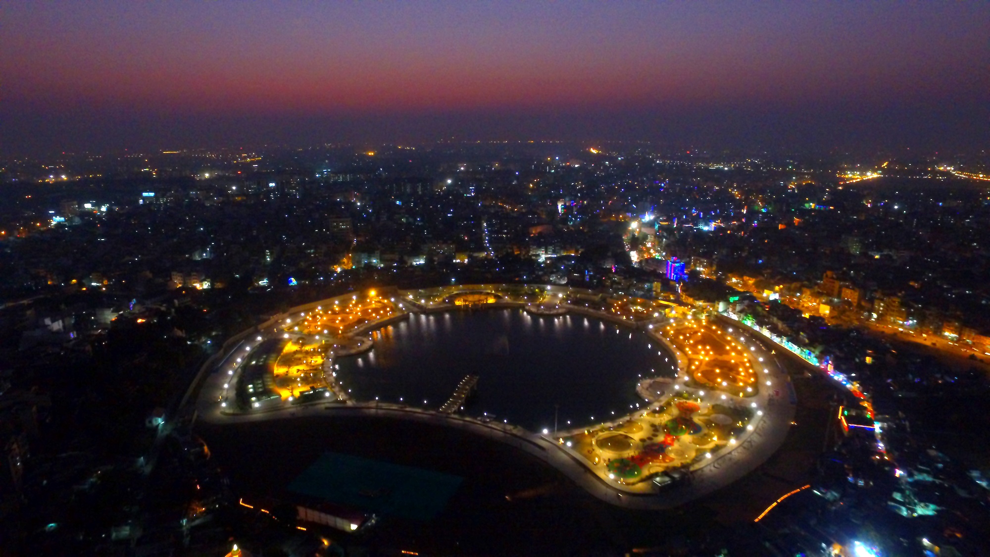 Gopi Talav: Surat’s Tranquil Retreat and Entertainment Hub