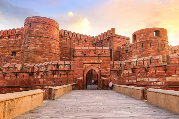 Agra Fort: A Majestic Mughal Legacy