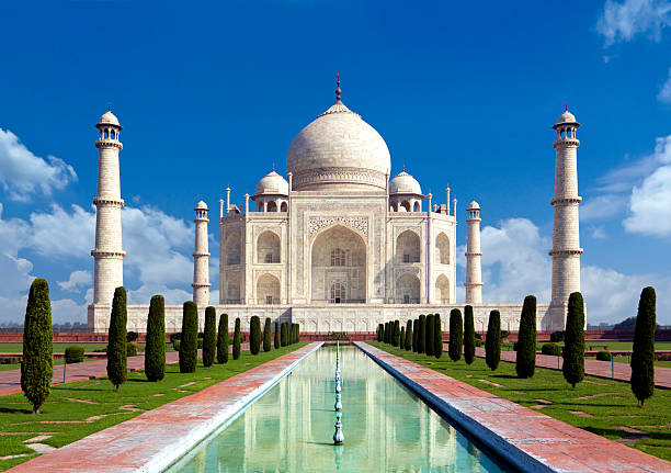 Taj Mahal: A Monumental Ode to Love