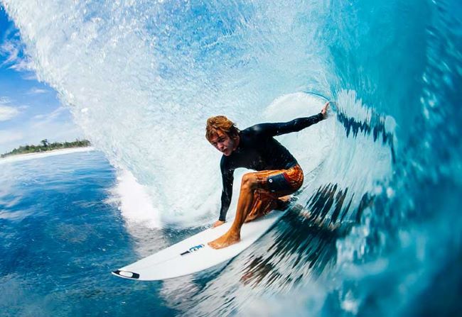 Surfing in Chennai: Ride the Waves and Embrace the Thrill