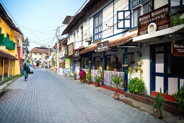 Explore Jew Town: A Historic Hub of Culture and Commerce in Kochi