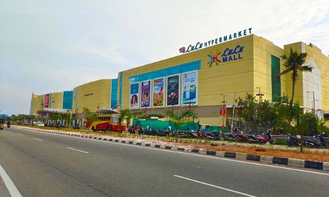 Explore Lulu Mall, Kochi: A Shopper's Paradise