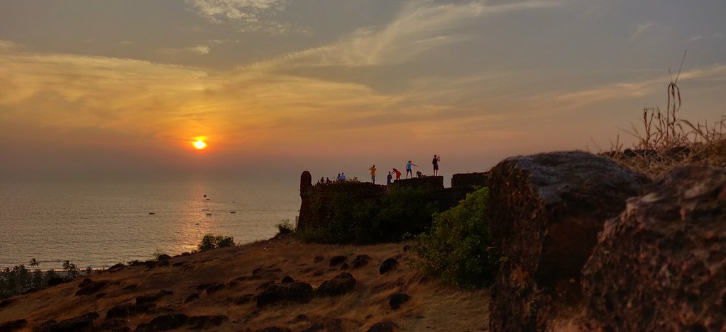 Chapora Fort: The Iconic "Dil Chahta Hai" Landmark in Goa