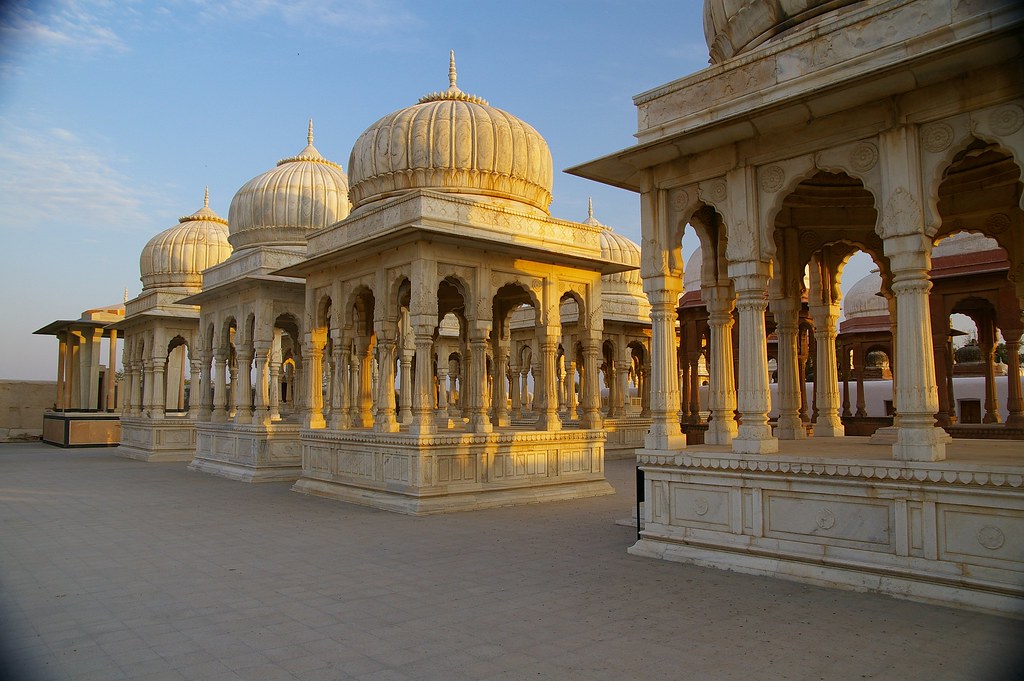 Devi Kund: A Royal Crematorium and Heritage Site in Bikaner