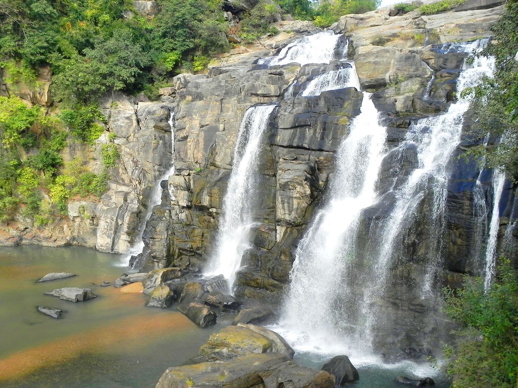 Jonha Falls: A Tranquil Retreat in Ranchi