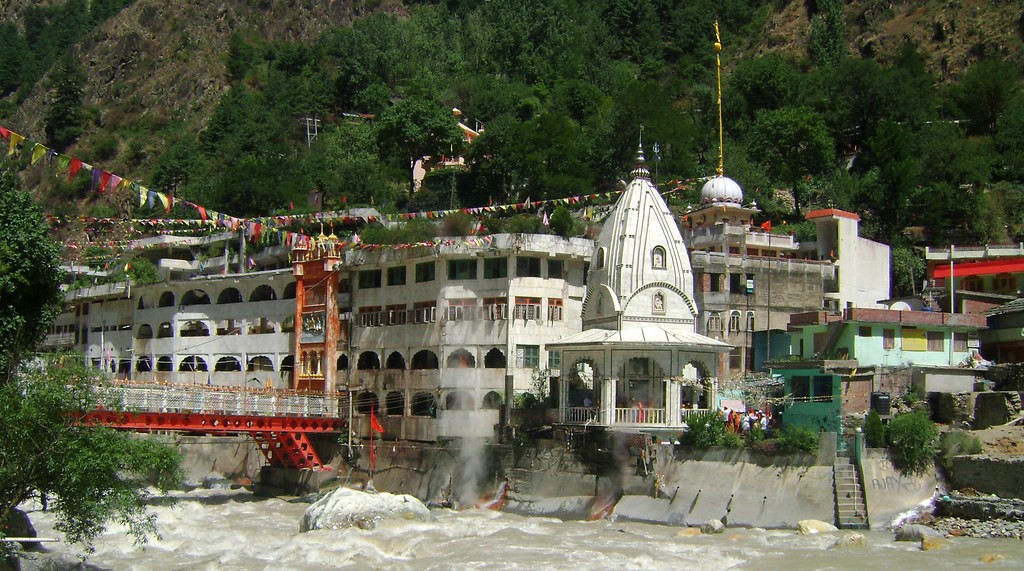 Manikaran Sahib: A Spiritual Haven with Healing Hot Springs