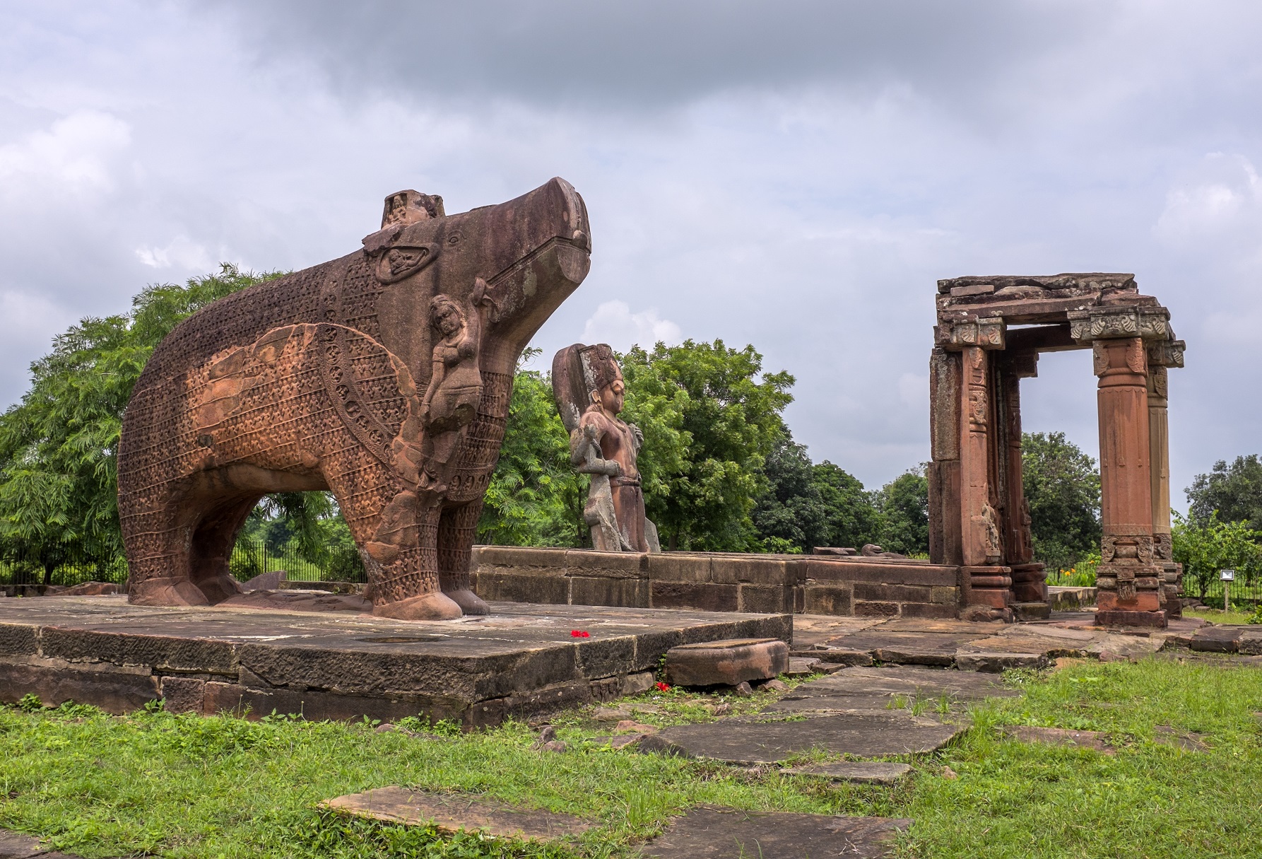 Sri Vishnu Varaha Mandir: A Sacred Haven in Jabalpur