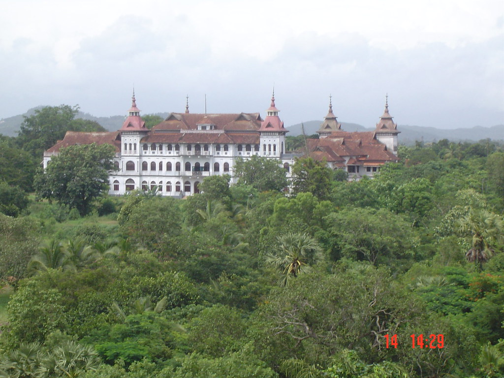 Kowdiar Palace, Trivandrum: A Glimpse into Kerala's Royal Heritage