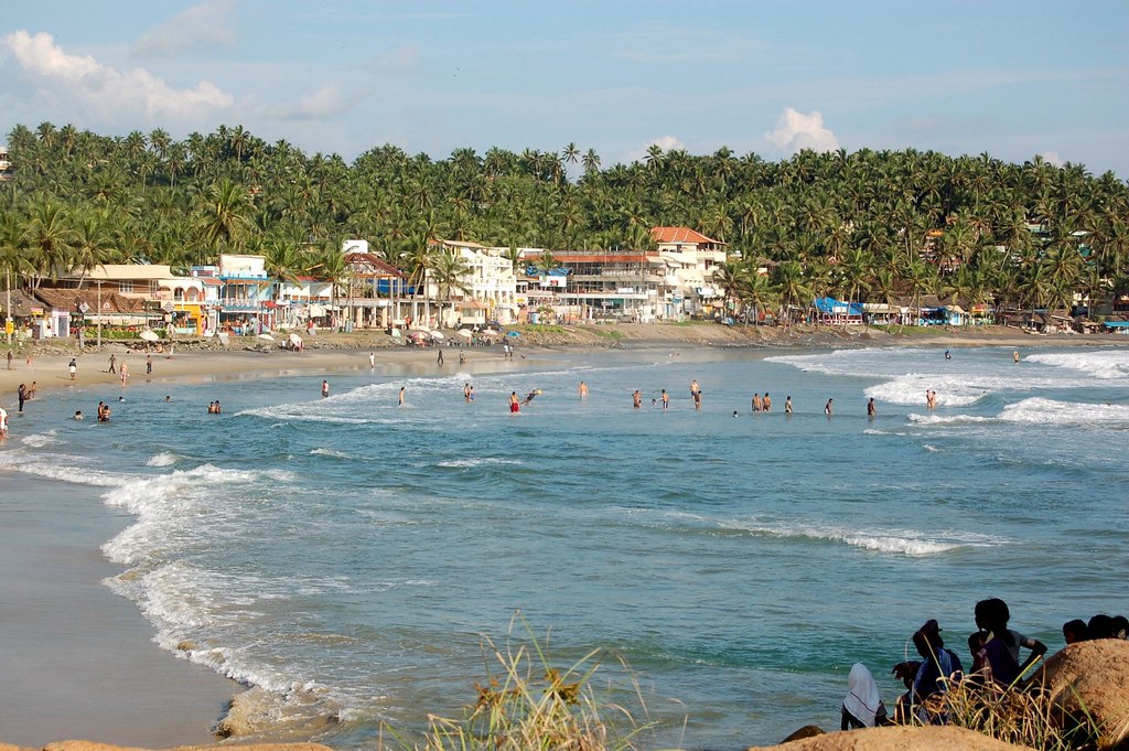 Lighthouse Beach, Kovalam: A Scenic Escape by the Arabian Sea