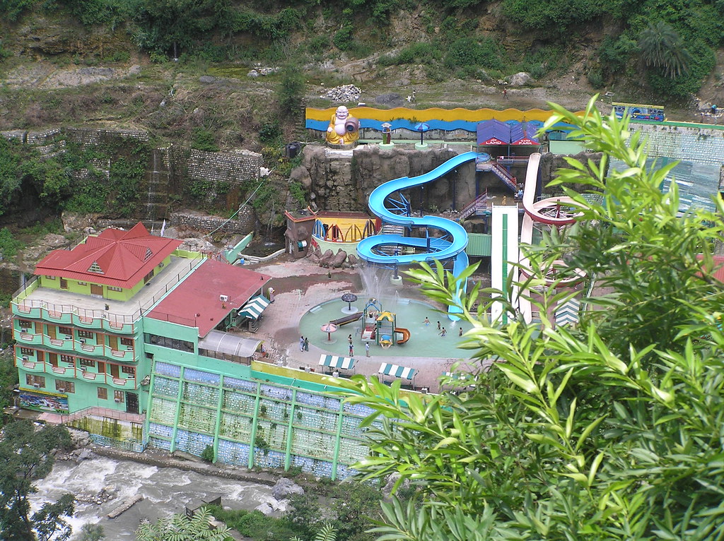 Sahastradhara: A Therapeutic and Scenic Waterfall in Dehradun