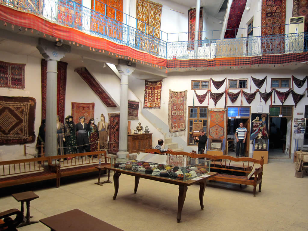 Calico Textile Museum: A Journey Through India’s Rich Fabric Heritage