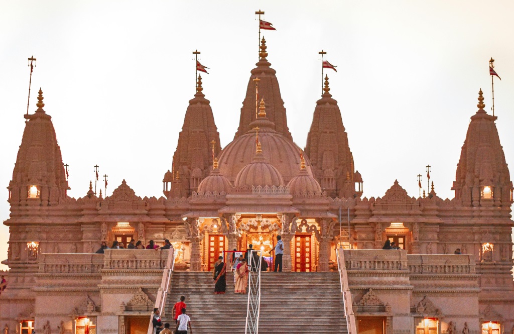 Parvati Hill Temple: A Historic Spiritual Landmark in Pune